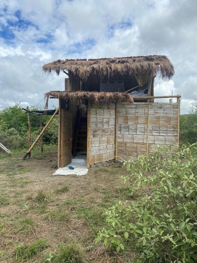 Qji Glamping biohotel Villavieja Bagian luar foto