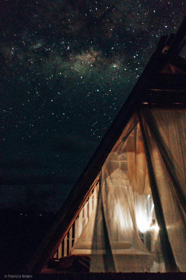 Qji Glamping biohotel Villavieja Bagian luar foto