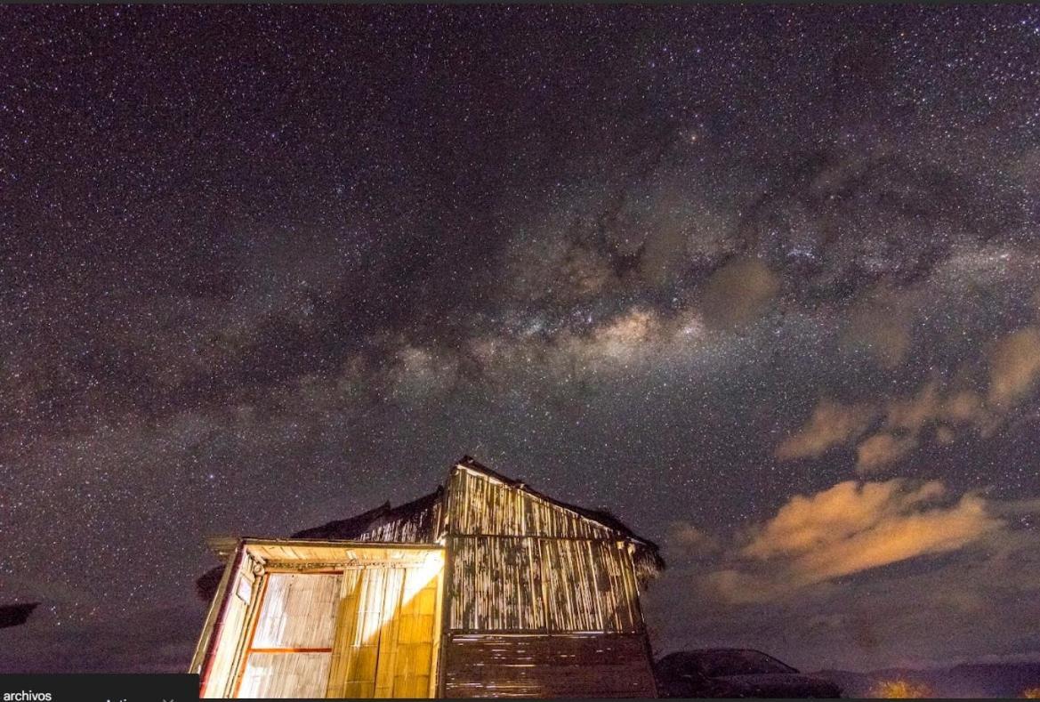 Qji Glamping biohotel Villavieja Bagian luar foto